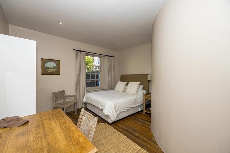 4 Bedroom Property for Sale in Claremont Western Cape
